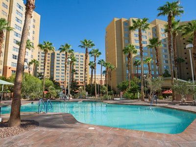 Spring Break in My Las Vegas Condo --April 4-11 $490 or $750