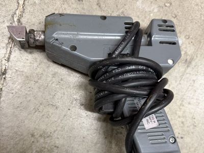 Ski or snowboard base repair gun Petex gun pam 211 made in france