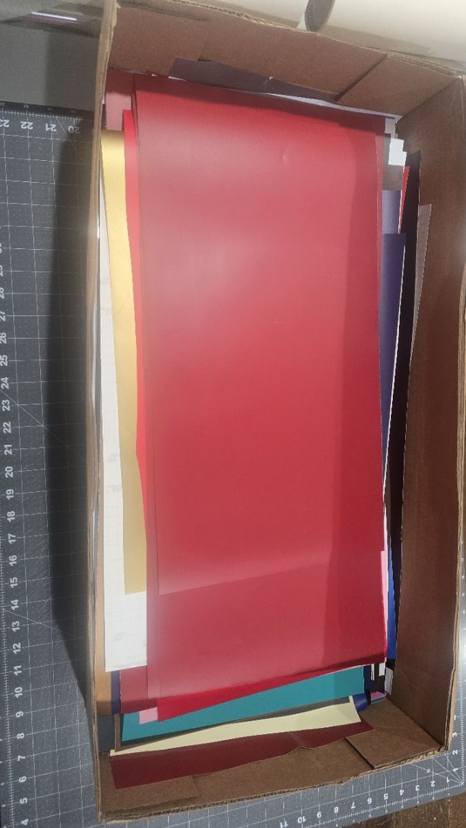 Huge box of assorted vinyl scraps - Cricut / Craft vinyl