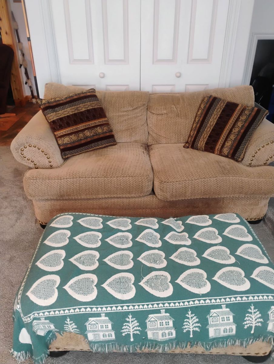 Loveseat and chair