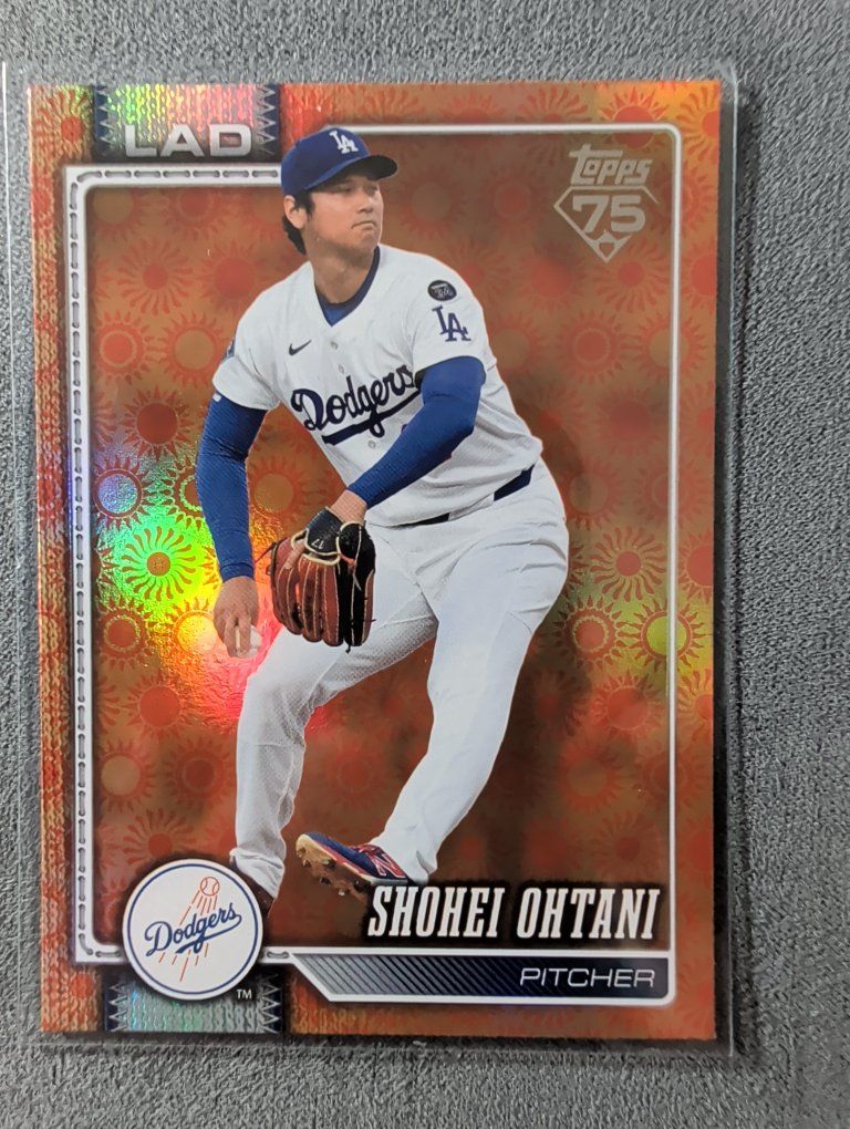 2026 Topps Series 2 Shohei Ohtani #500 Holiday Variation Pitcher LA Dodgers Baseball Card