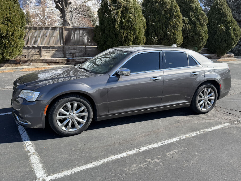 2016 CHRYSLER 300
