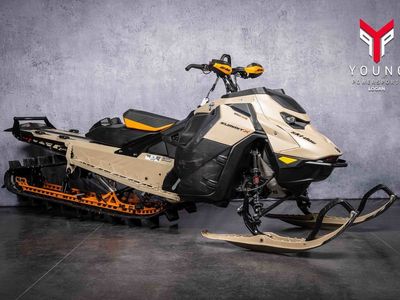 2024 Ski-Doo Summit® X® 850 E-TEC Turbo R 165 SS H_Al Pow. 3.0_10.25 A