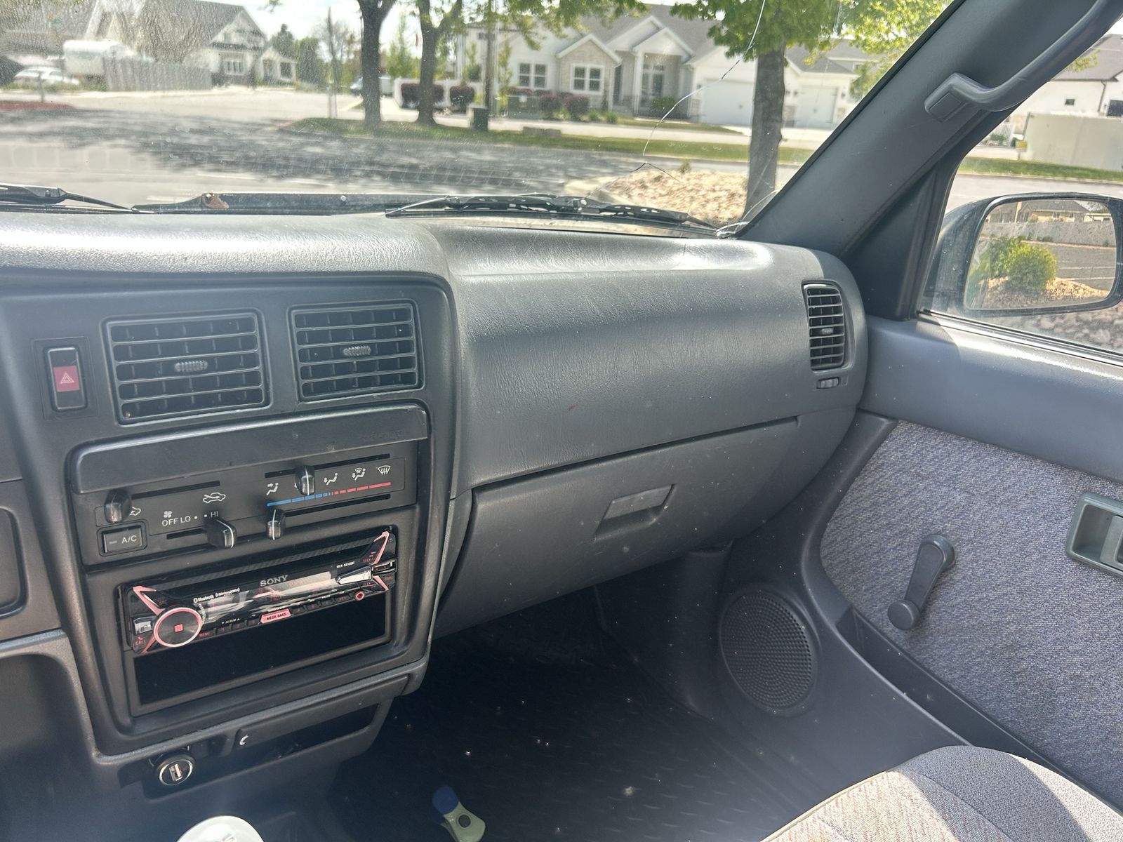 Main image 6