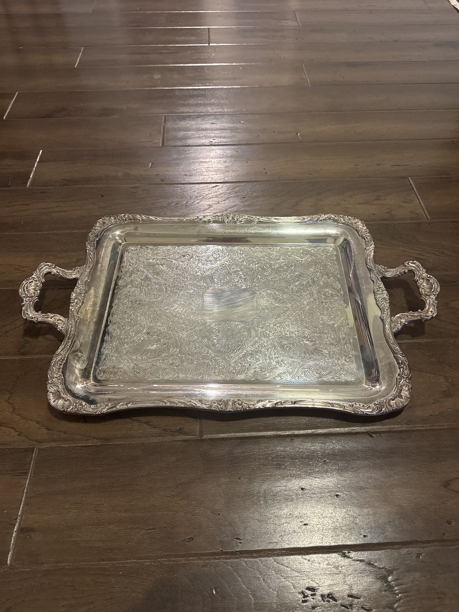 Large Silver Plated Serving Dish/Plate/Platter