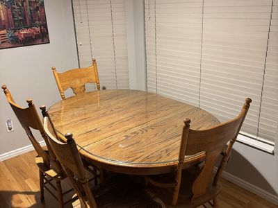 Oak Dining Table with 4 Chairs and Glass Top - Extendable Oval Table Set