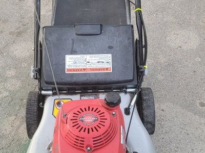 Honda lawnmower Quadra Cut System