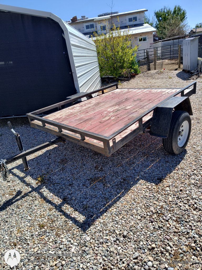 6 X 8 TILT TRAILER