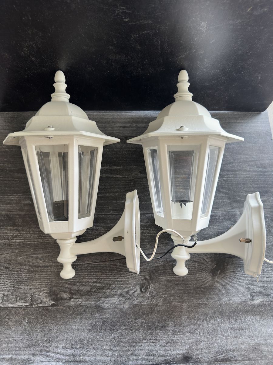 Pair of Made in Italy Wall Sconces – One Missing Top Screw