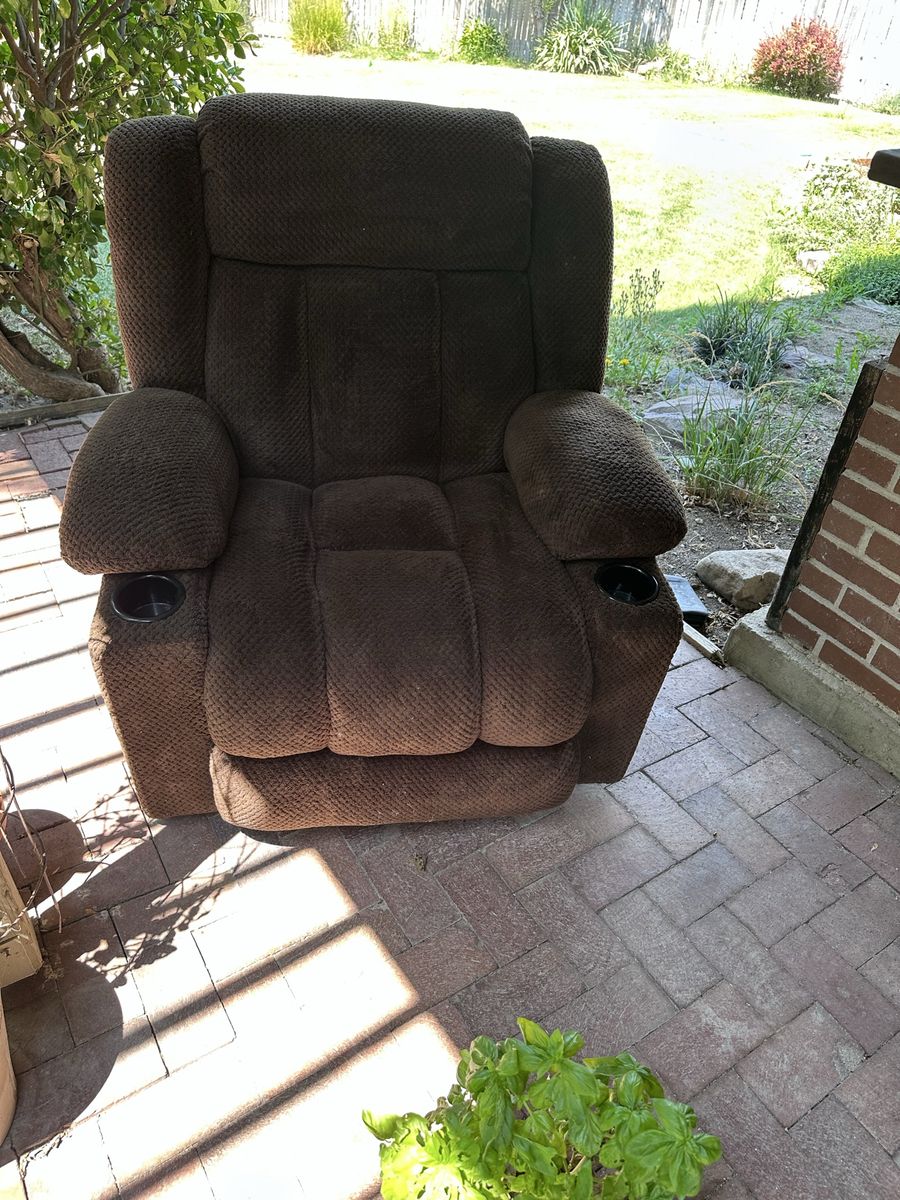Oversized Rust Brown Polyester Power Lift Assist Power Recliner Chair with Massage and Heat for Elderly