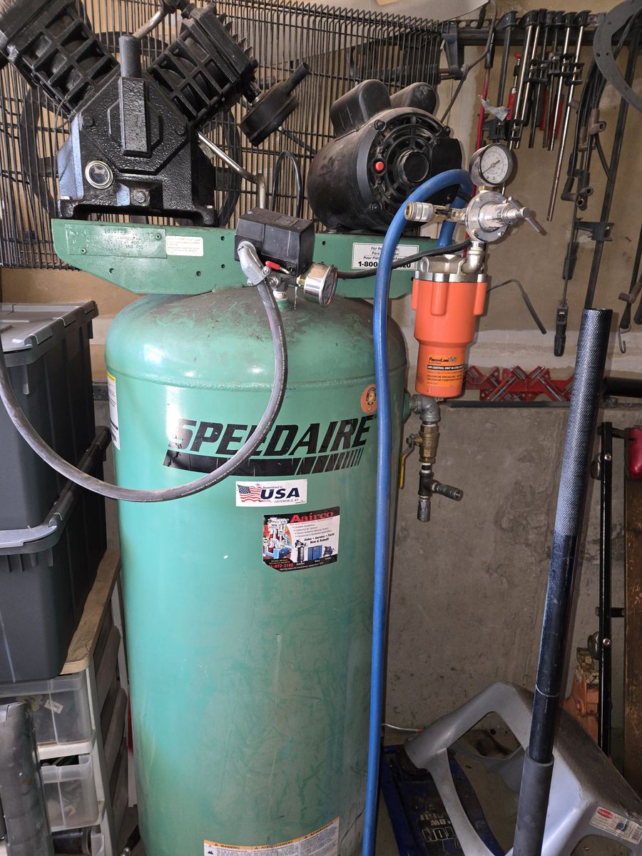 Commercial  air compressor for sale