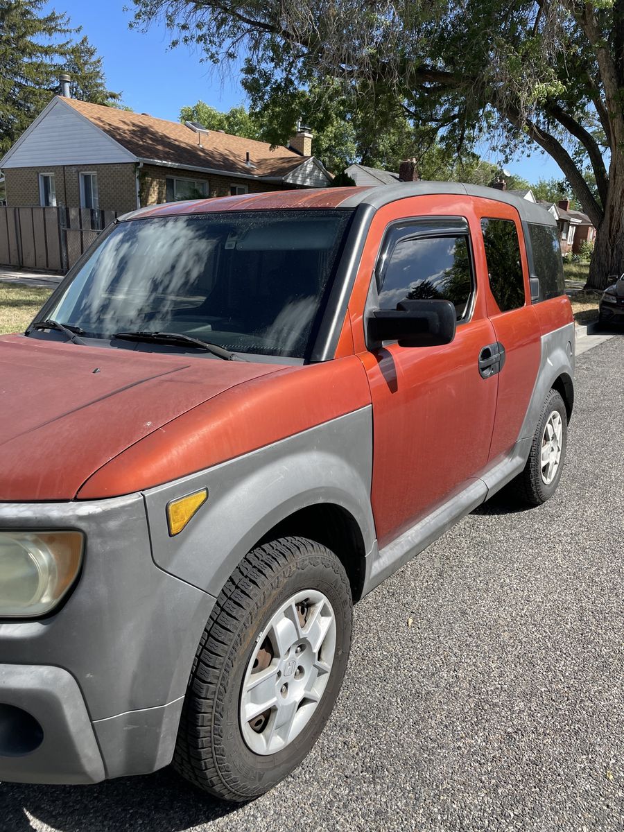 2005 Honda Element 