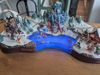 Disney Christmas Cove Bradford Exchange collectabl