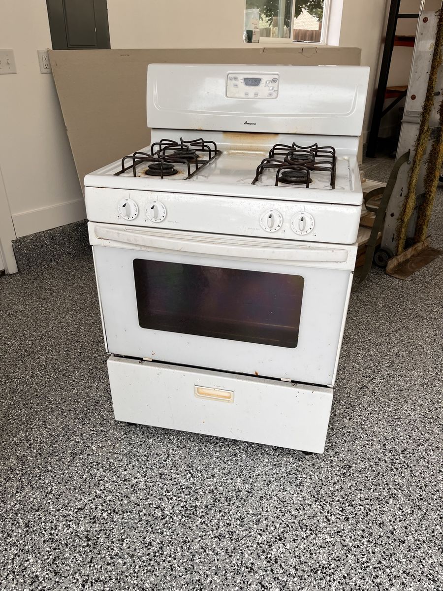 Amana  gas stove