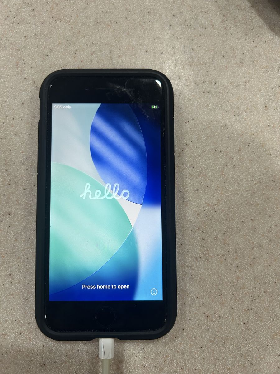 IPhone 6S like new. Used by elderly 94 year old man. Perfect condition