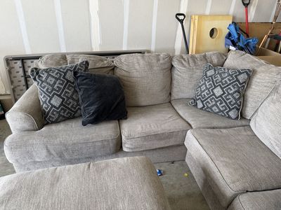 Cozy Beige Sectional Sofa Couch with Decorative Pillows