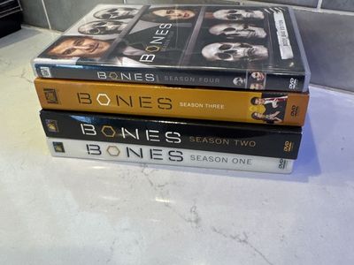 Bones TV Series DVD Seasons 1-4, Body Bag Edition