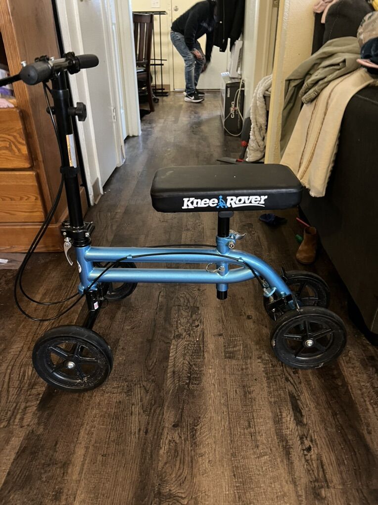 Knee Scooter