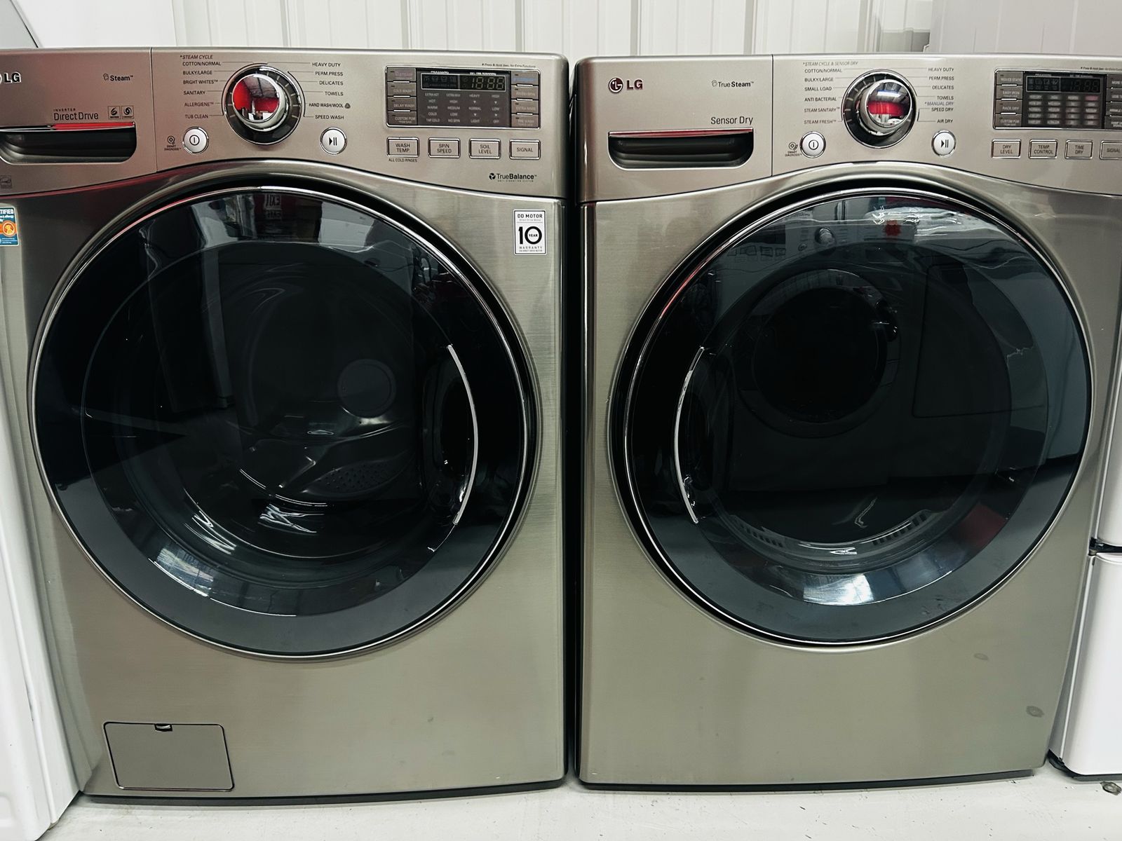 Lg Steam Electric Front Load Set