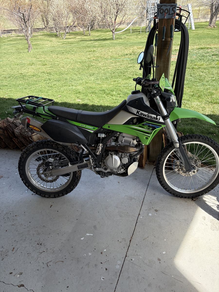 2012 KLX 250