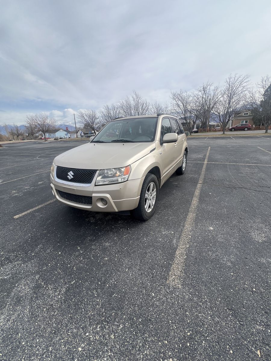 2006 SUZUKI GRAND VITARA Luxury
