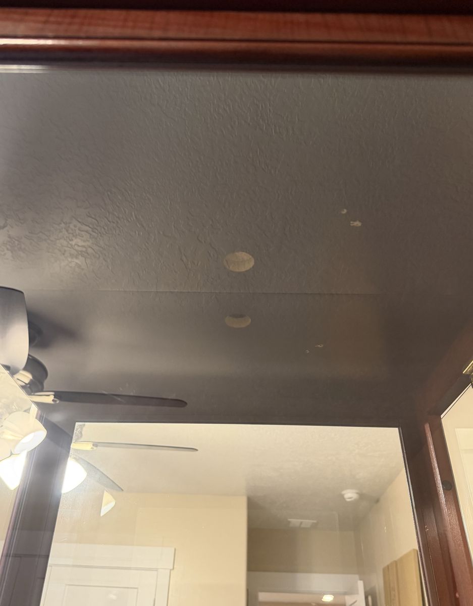 Main image 7
