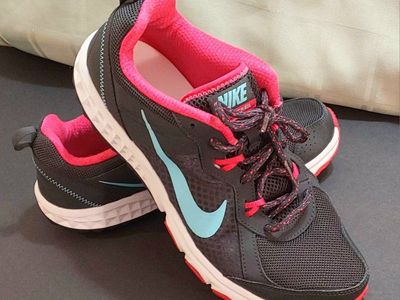 ladies shoes size 11