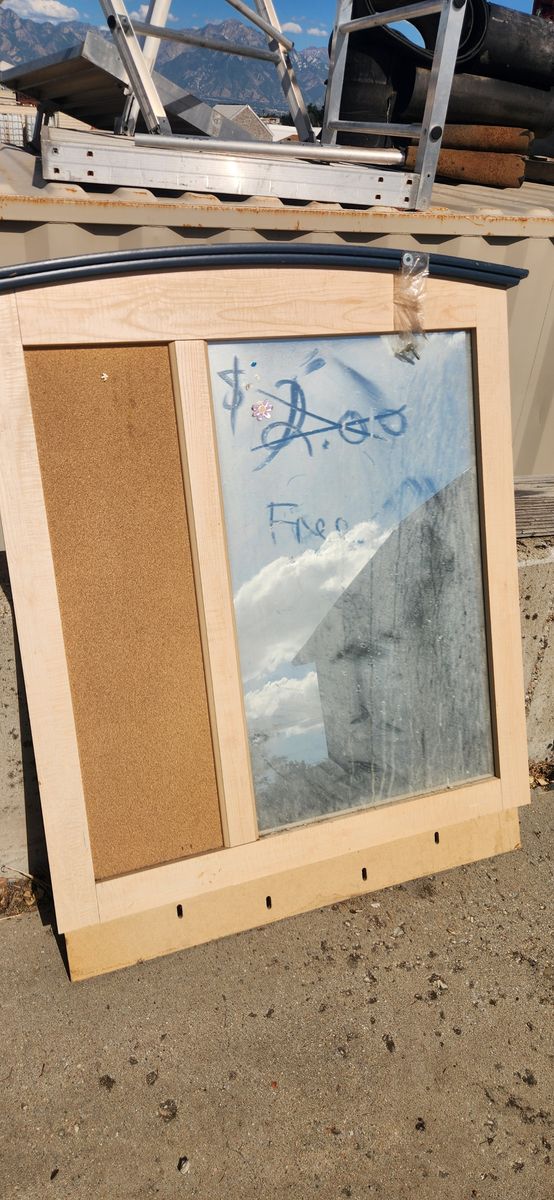 Main image 6