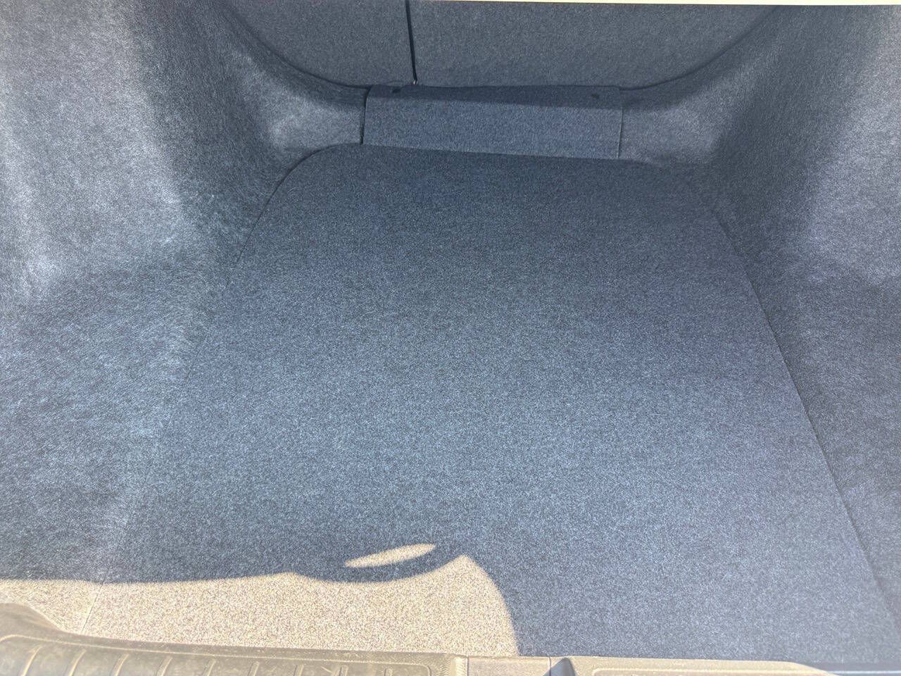 Main image 27