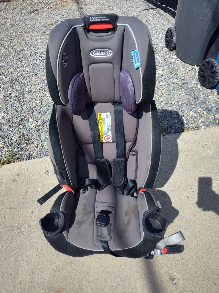 Graco 10 in 1 like new limited use