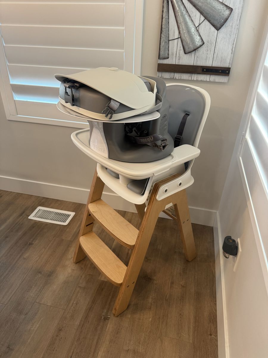 Feeding chair bundle