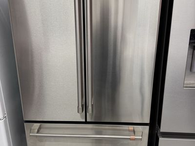Ge Cafe Stainless Steel Counter Depth French Door Refrigerator