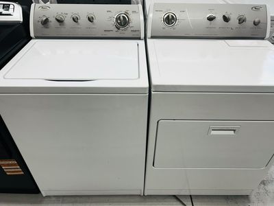 Whirlpool Electric Top Load Set