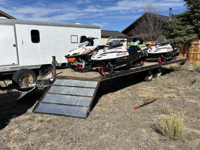 2007 Voyager 4 place snowmachine trailer