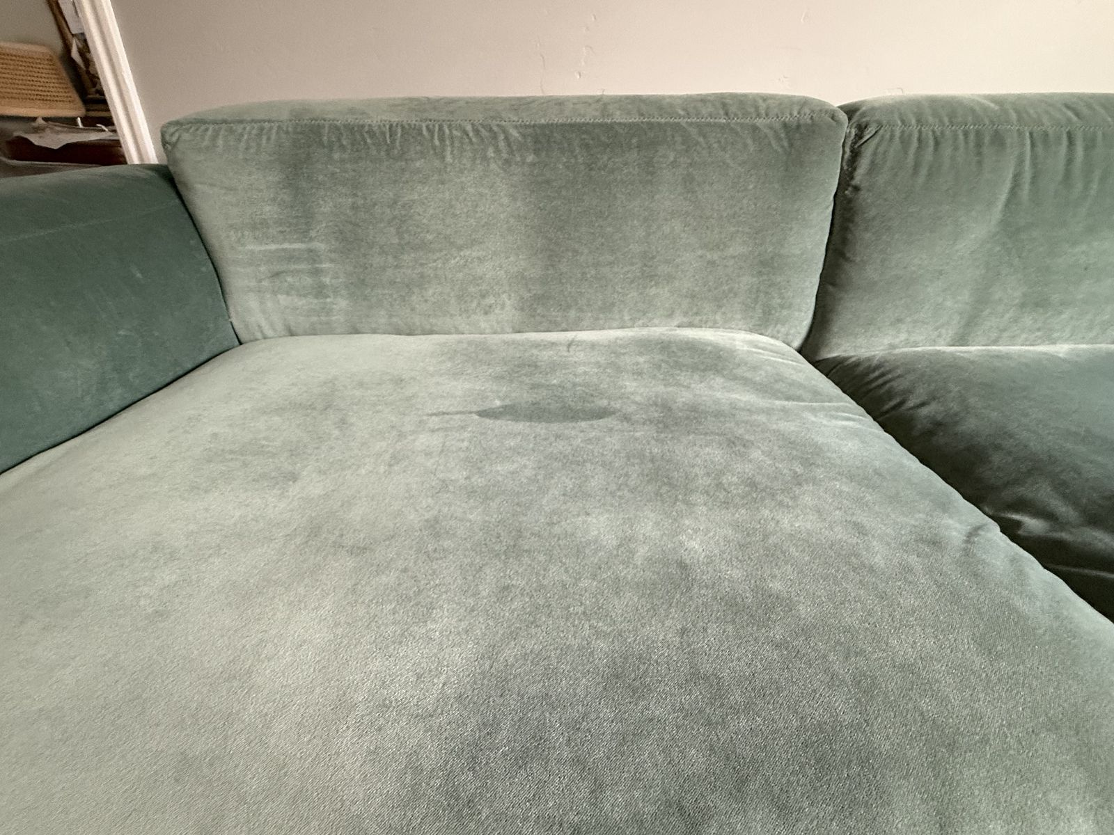 Main image 6