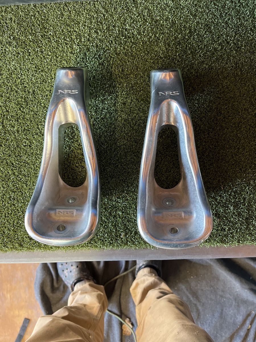Oar towers