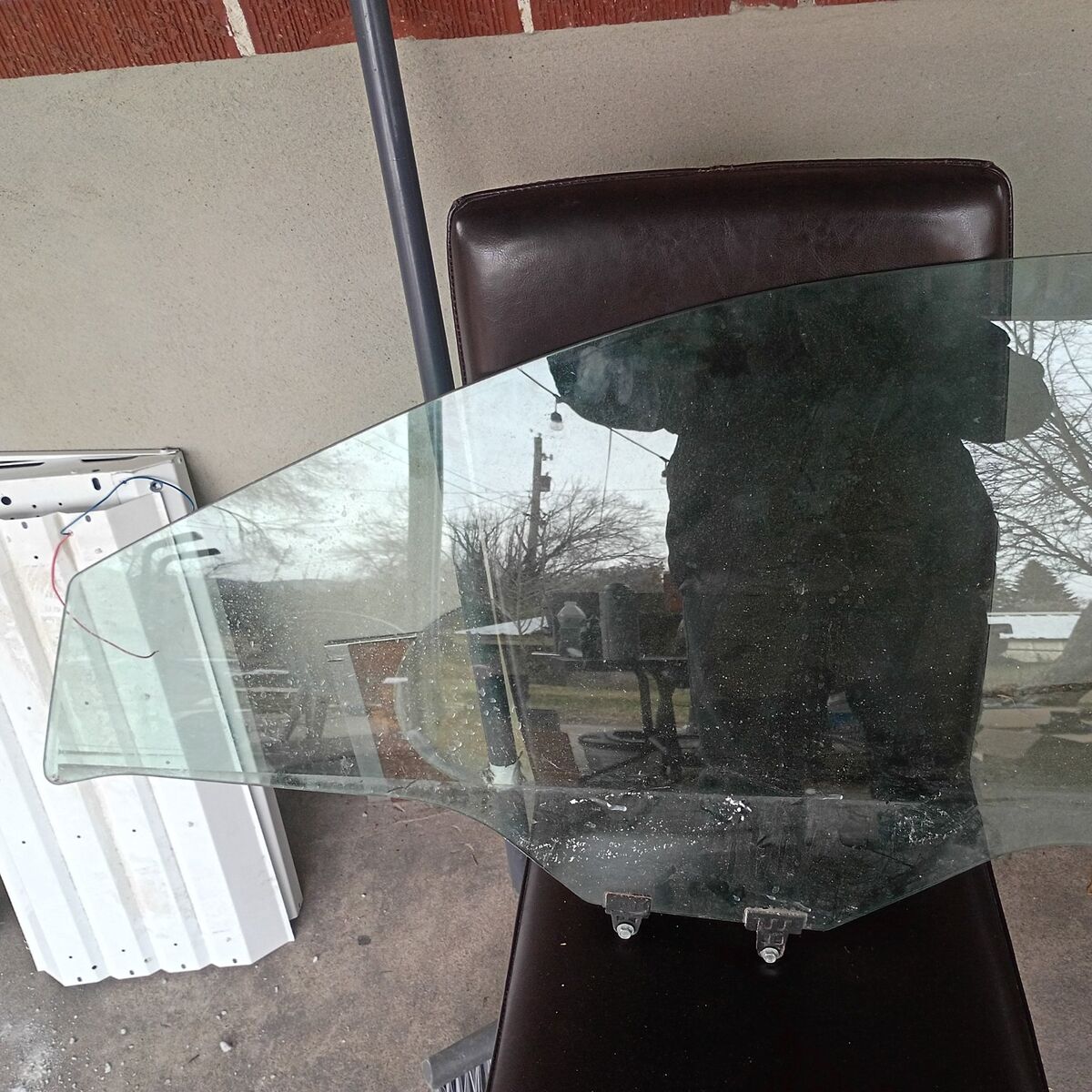 Nissan Altima window