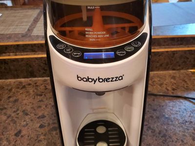 Baby Brezza Formula Pro Advanced Baby Formula Dispenser $229 Value