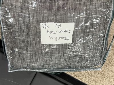 Beddys RV KING Oliver Minky Zipbase