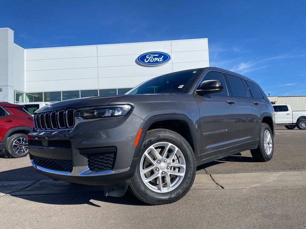 2023 Jeep Grand Cherokee L Laredo