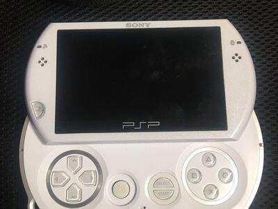 Original PSP GO N1001
