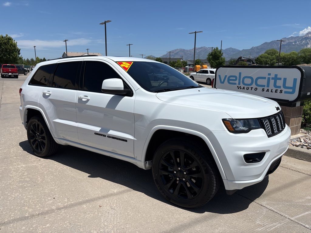 2020 Jeep Grand Cherokee Altitude