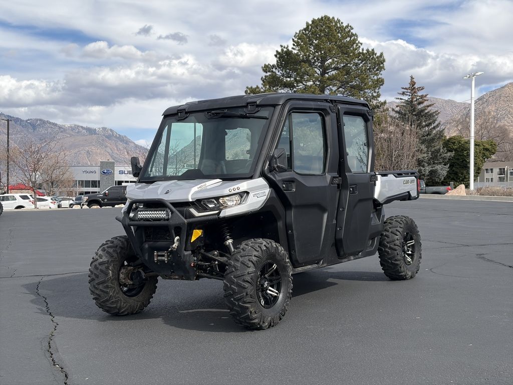 2021 Can-Am® Defender MAX Limited HD10