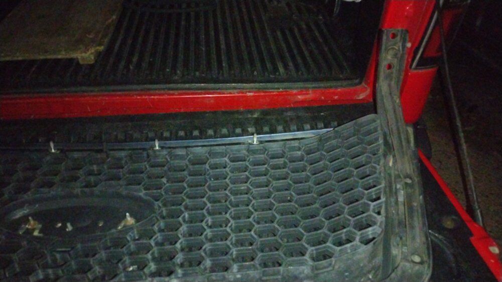 F150 Grill With Frame Shell With Honeycomb