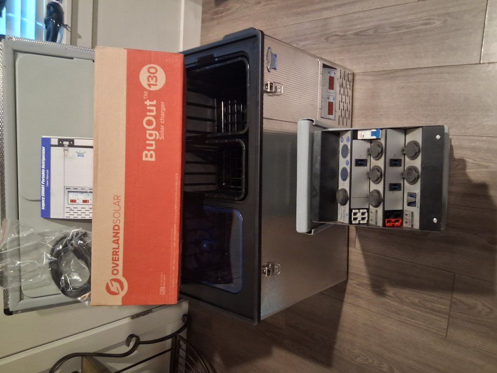 3piece camping set up all solar powerd 60g fridge