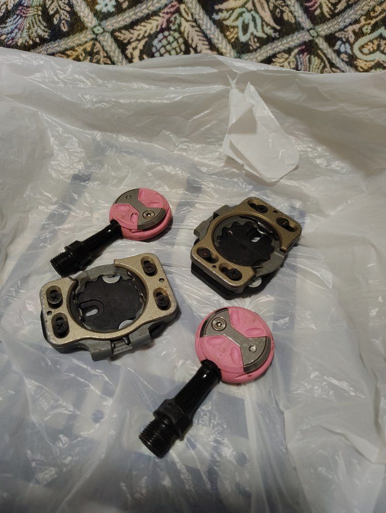 Speedplay road bike pedals and cleats