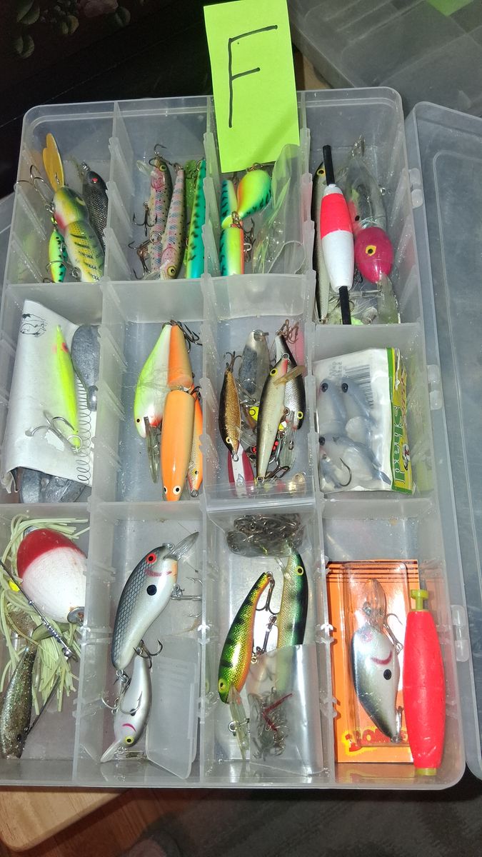 FISHING LURES AND WEIGHTS "F"