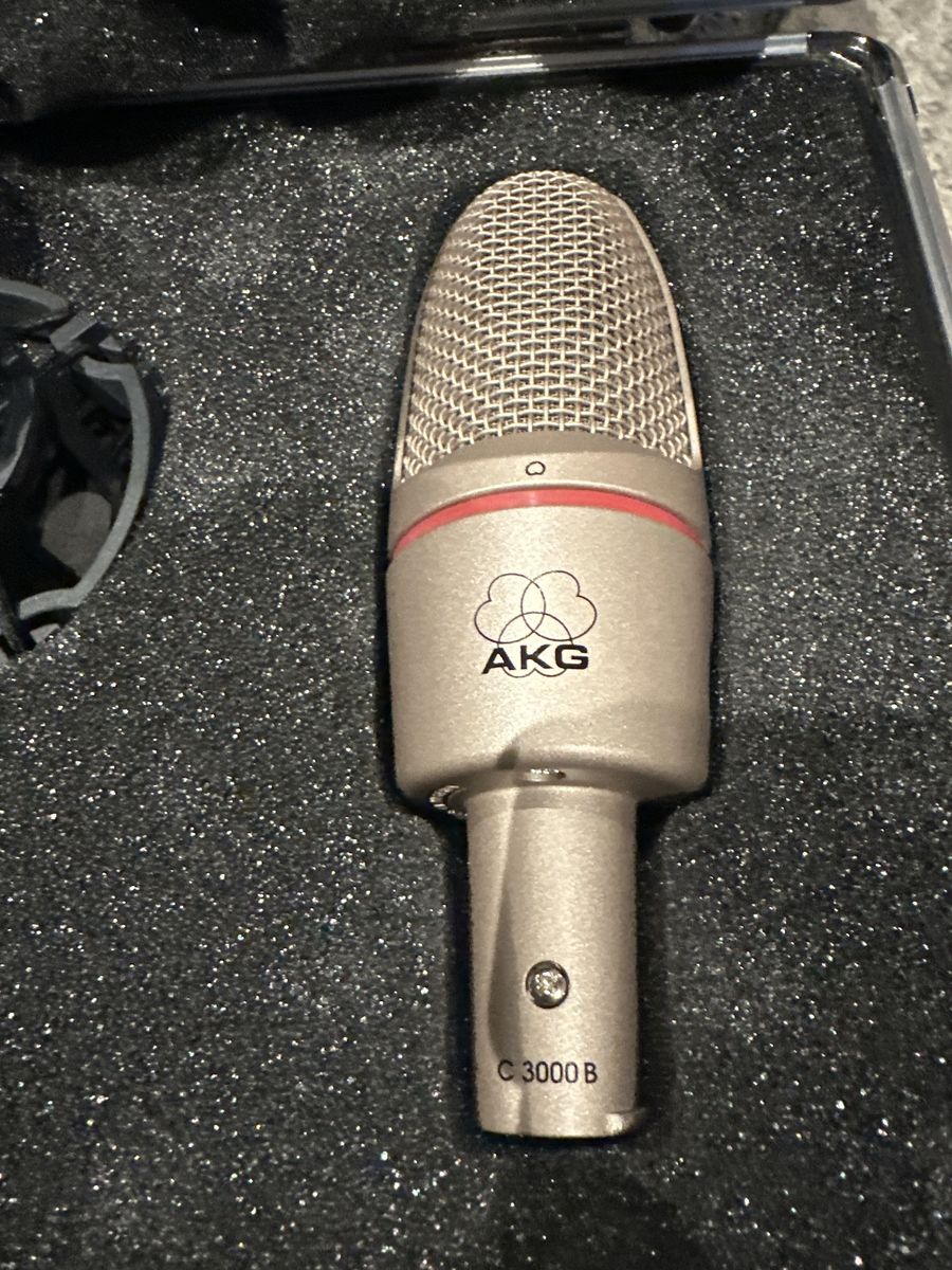 AKG C3000B Studio Condenser Microphone - Used