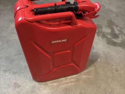 Wavian Red Metal Gas Can - Durable Fuel Storage Container