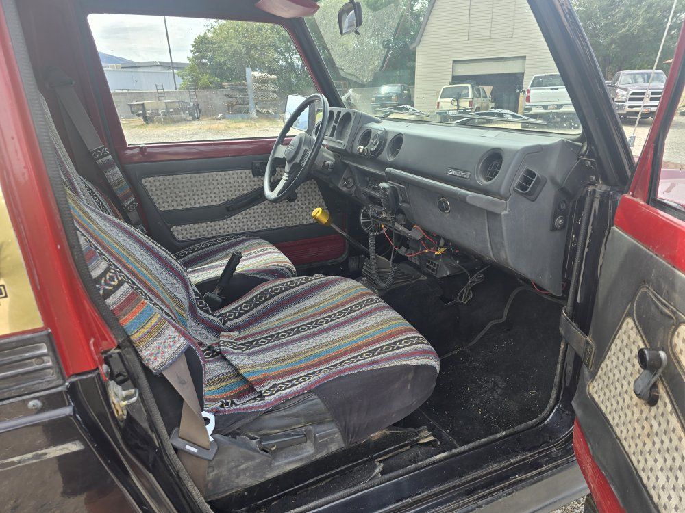 Main image 5